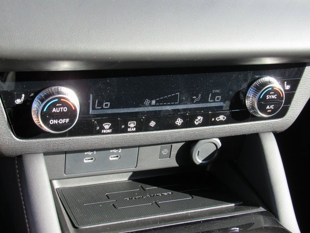 New 2025 Mitsubishi Outlander SE image 17