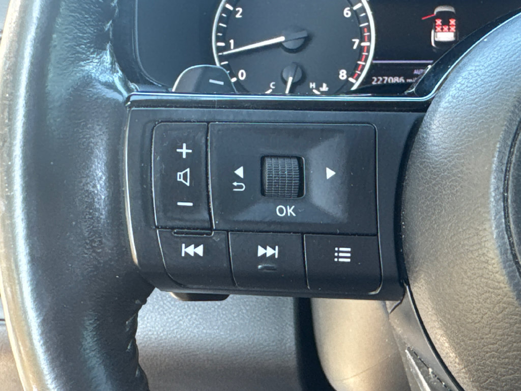 Used 2022 Nissan Pathfinder SL w/ SL Premium Package AWD/4WD image 27