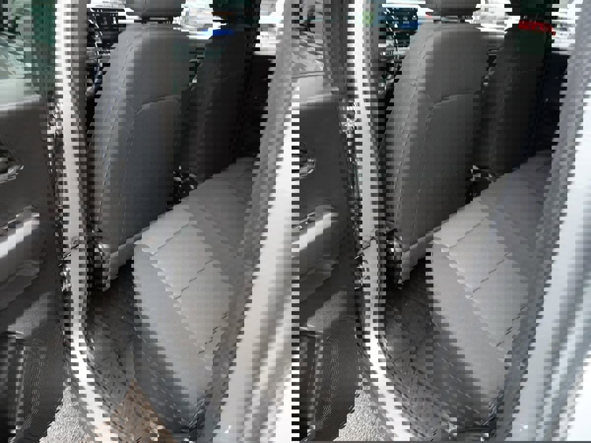 Used 2023 Chevrolet Colorado W/T image 18