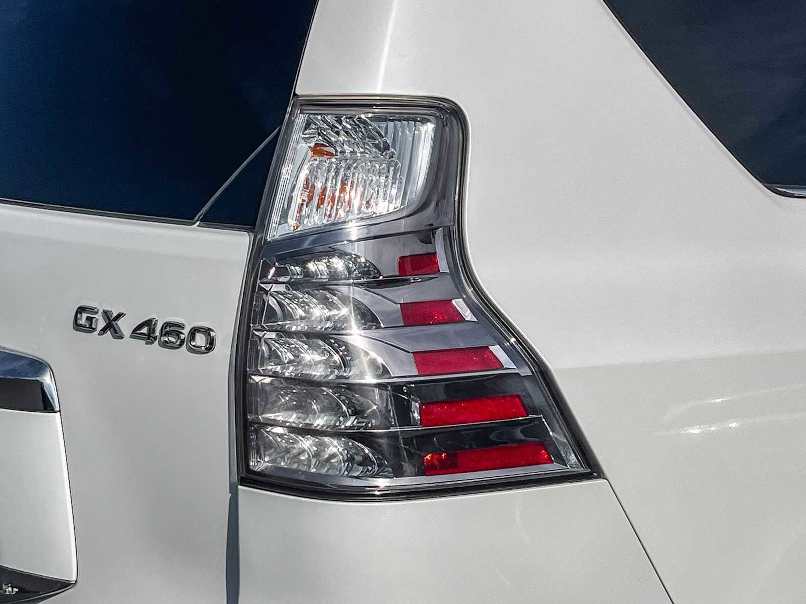 Used 2016 Lexus GX 460 w/ Premium Package image 8