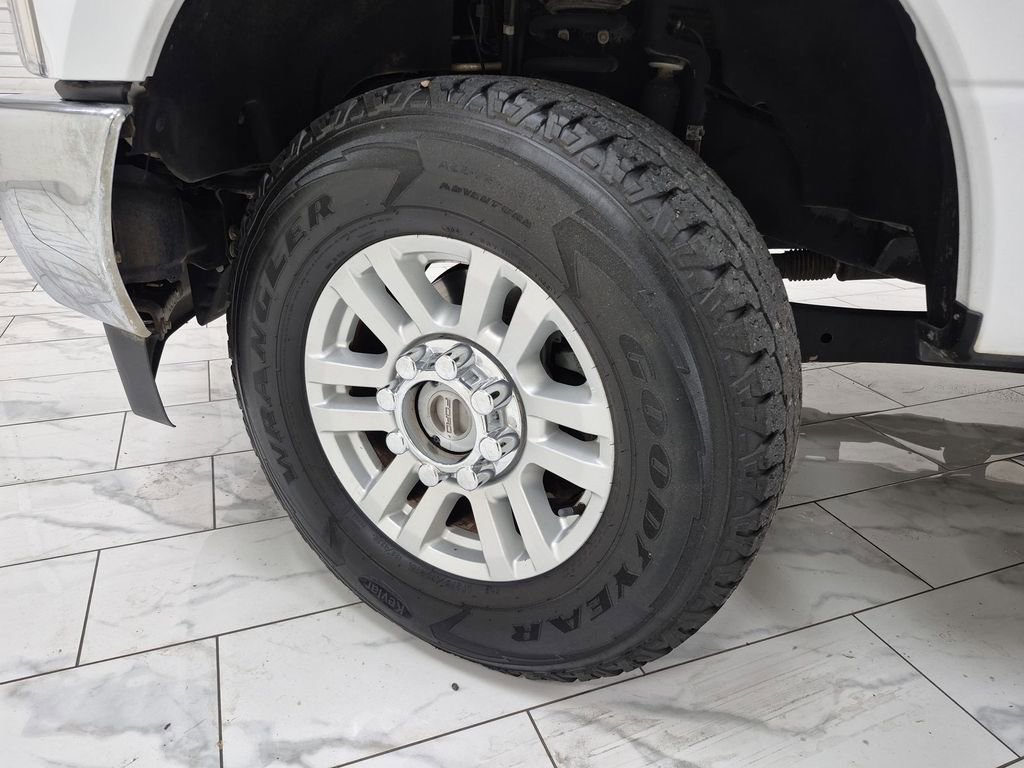 Used 2018 Ford F250 XLT w/ Snow Plow Prep Package image 34