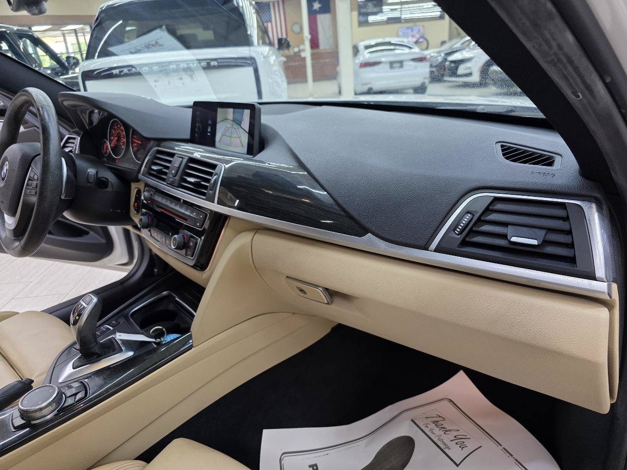 Used 2017 BMW 330i xDrive Sedan AWD/4WD image 21