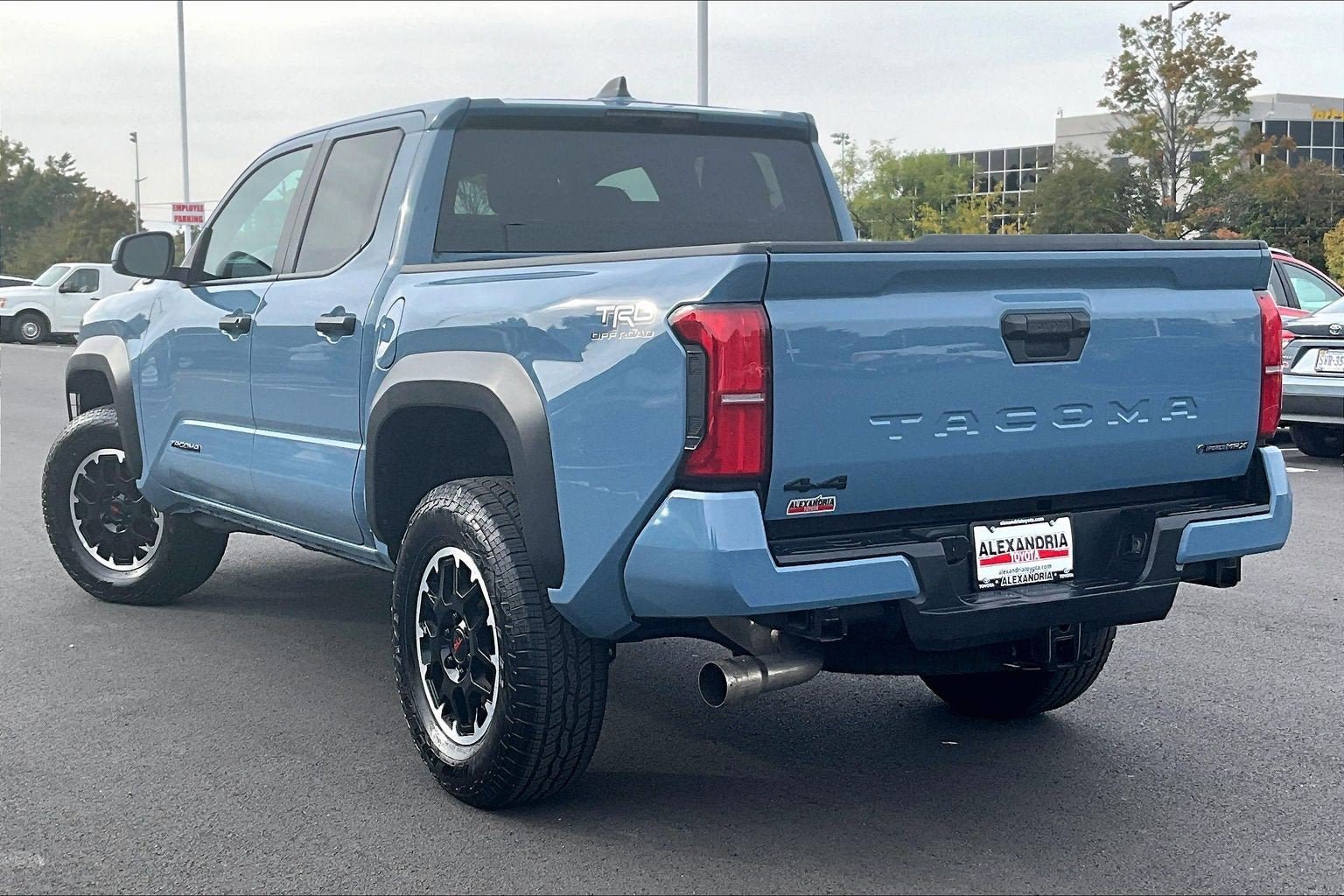 Used 2026 Toyota Tacoma TRD Off-Road AWD/4WD image 11