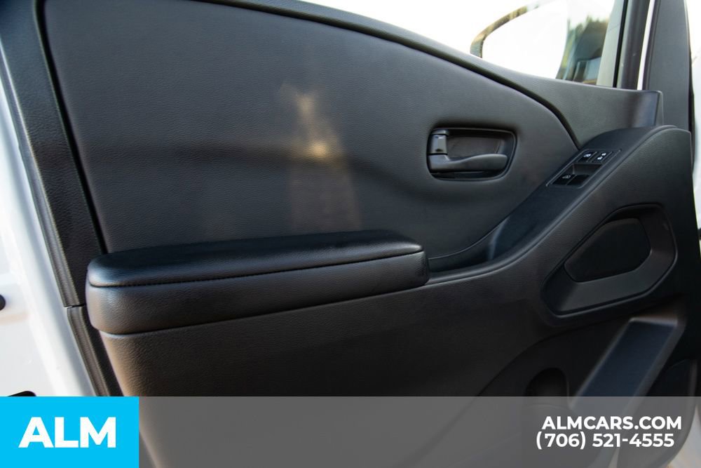 Used 2025 Nissan Frontier S w/ S Utility Package image 22