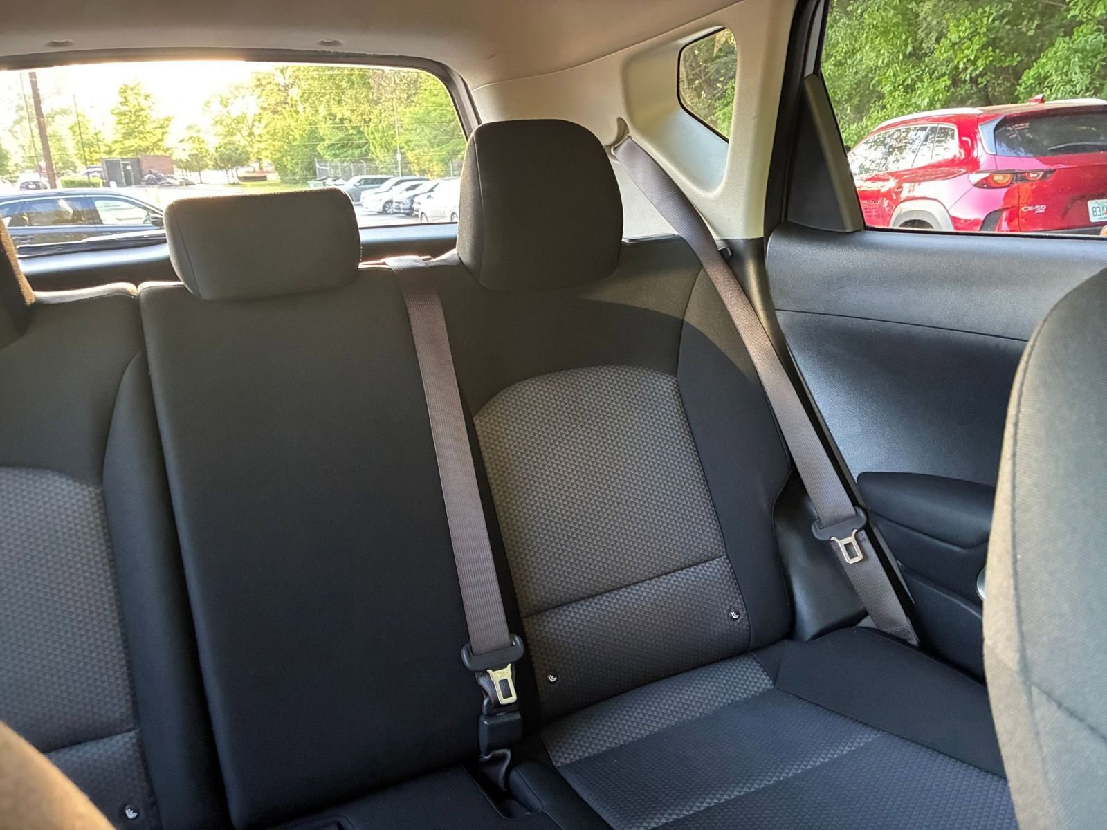Used 2025 Kia Soul LX w/ LX Technology Package FWD image 37