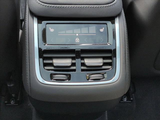 New 2026 Volvo XC90 B6 Plus w/ Protection Package image 20