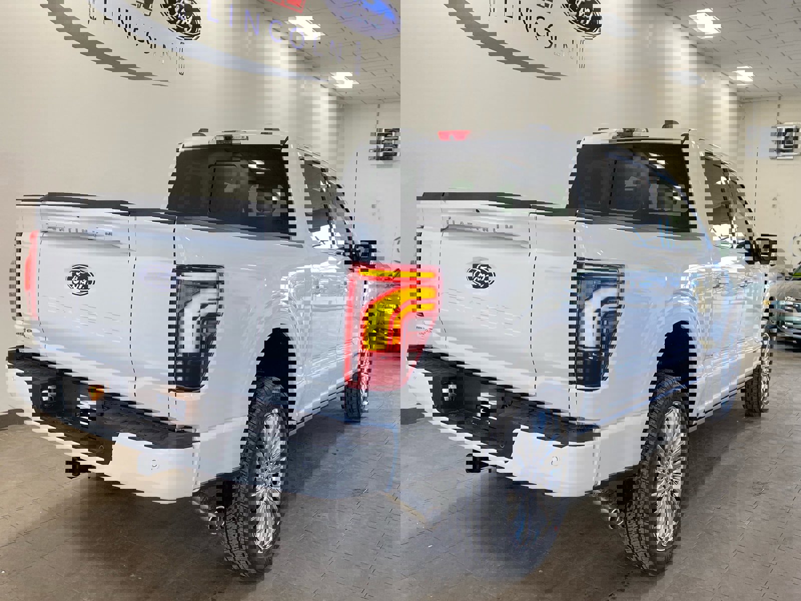 New 2025 Ford F150 Platinum w/ Equipment Group 703A Plus image 8