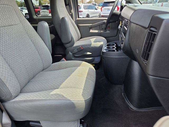 Certified 2024 Chevrolet Express 3500 LT w/ LT Preferred Equipment Group RWD image 41