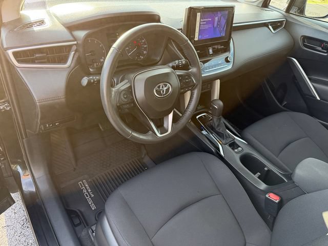 Certified 2024 Toyota Corolla Cross LE w/ Moonroof Package AWD/4WD image 14