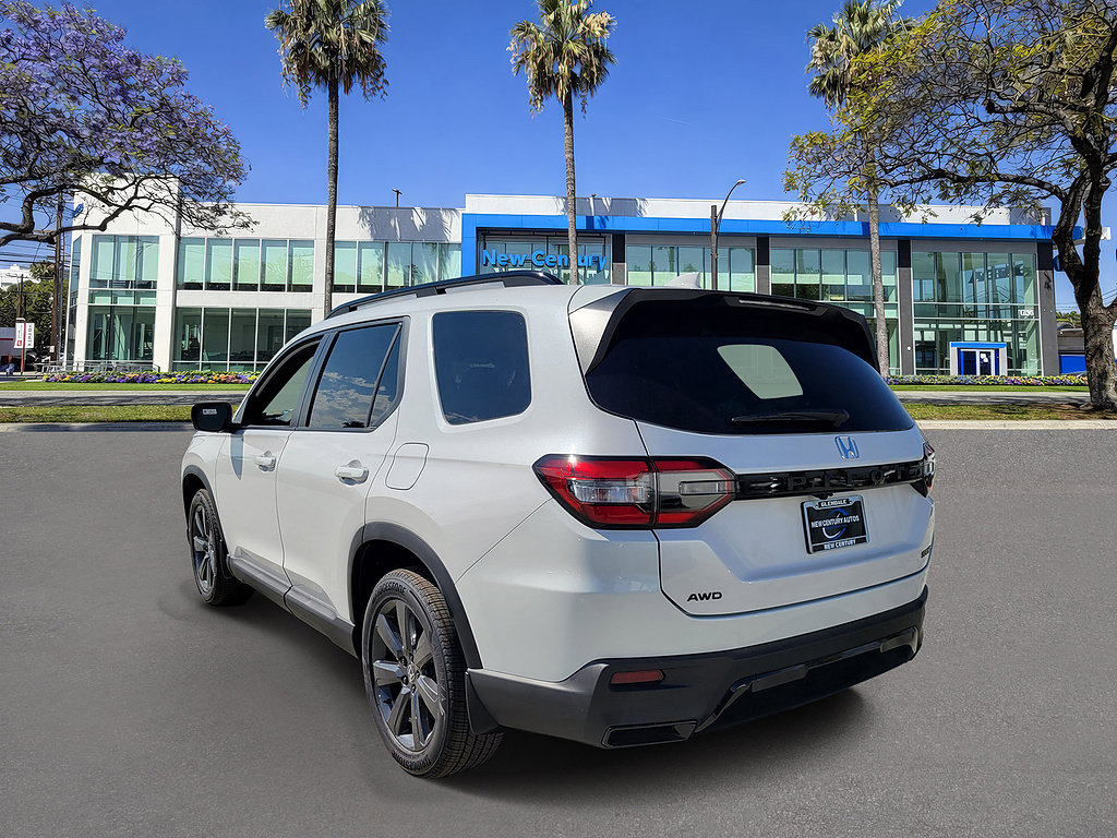 New 2026 Honda Pilot Sport image 3