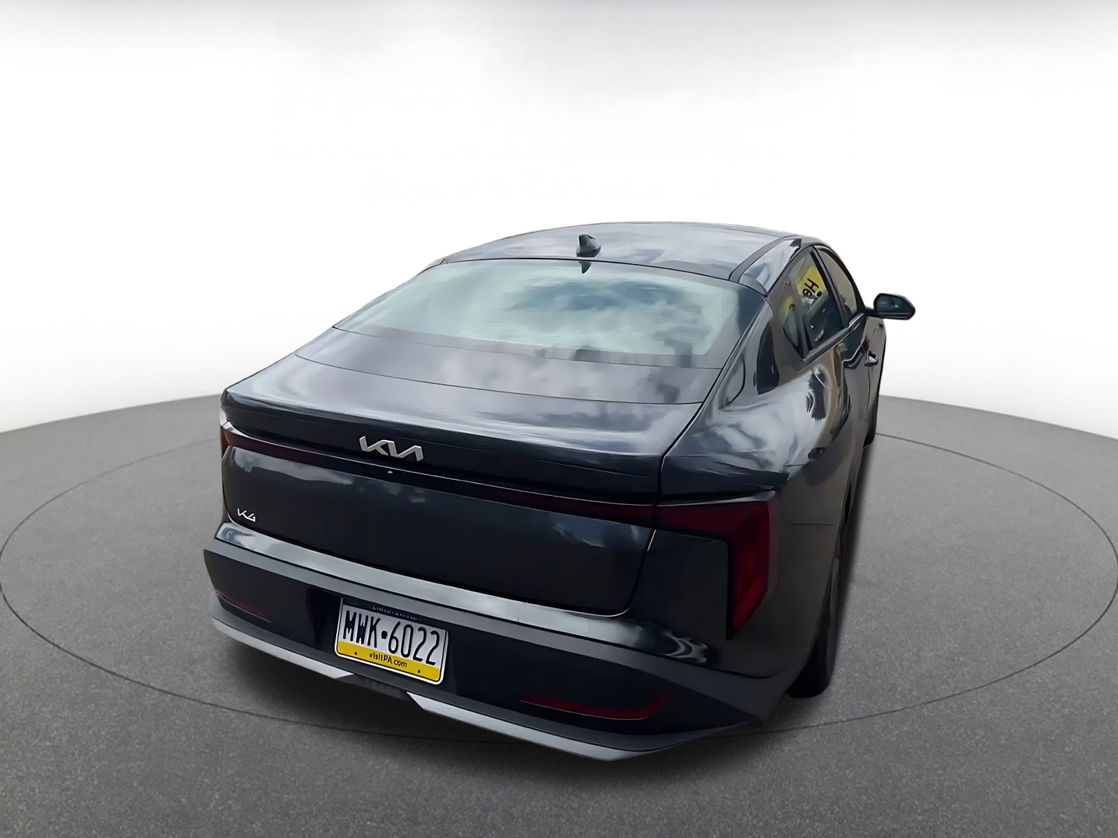 Used 2025 Kia K4 FWD image 14