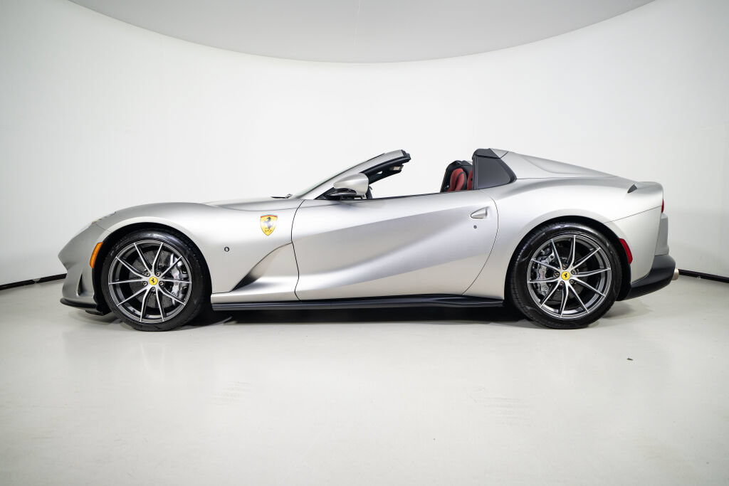 Certified 2022 Ferrari 812 GTS RWD image 13