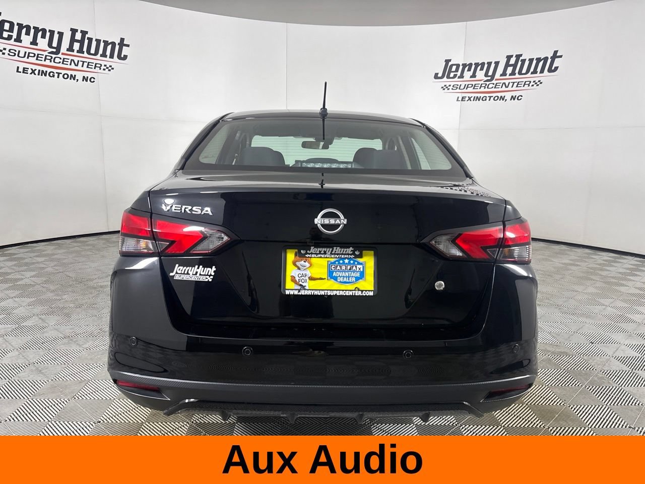 Used 2025 Nissan Versa S w/ Trunk Package FWD image 7