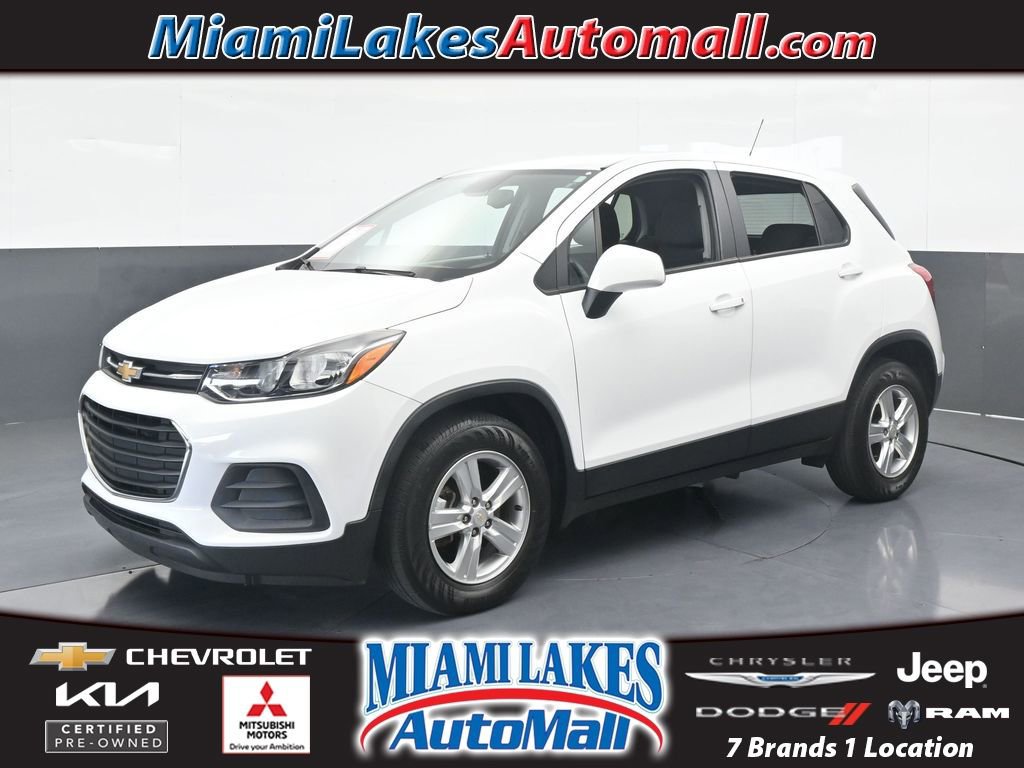 Used 2022 Chevrolet Trax LS w/ Tint and Cruise Package