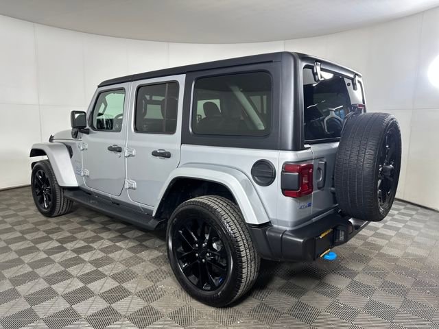 Used 2023 Jeep Wrangler Unlimited Sahara w/ Cold Weather Group image 5