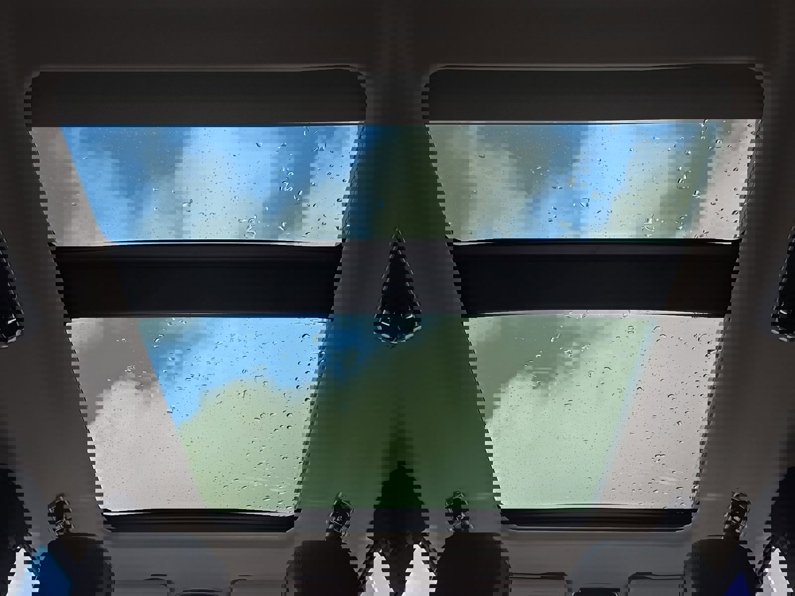 New 2025 Land Rover Range Rover SE image 23