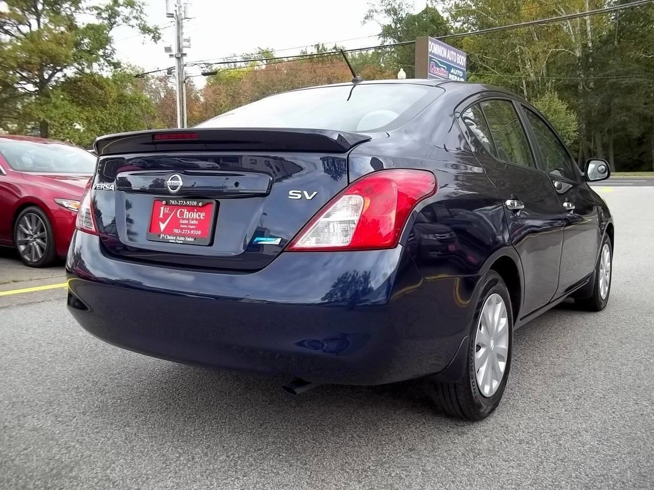 Used 2013 Nissan Versa SV w/ Convenience Pkg image 3