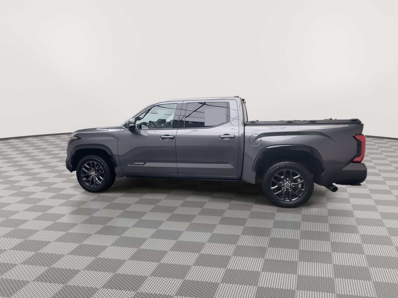 Used 2023 Toyota Tundra Platinum AWD/4WD image 40