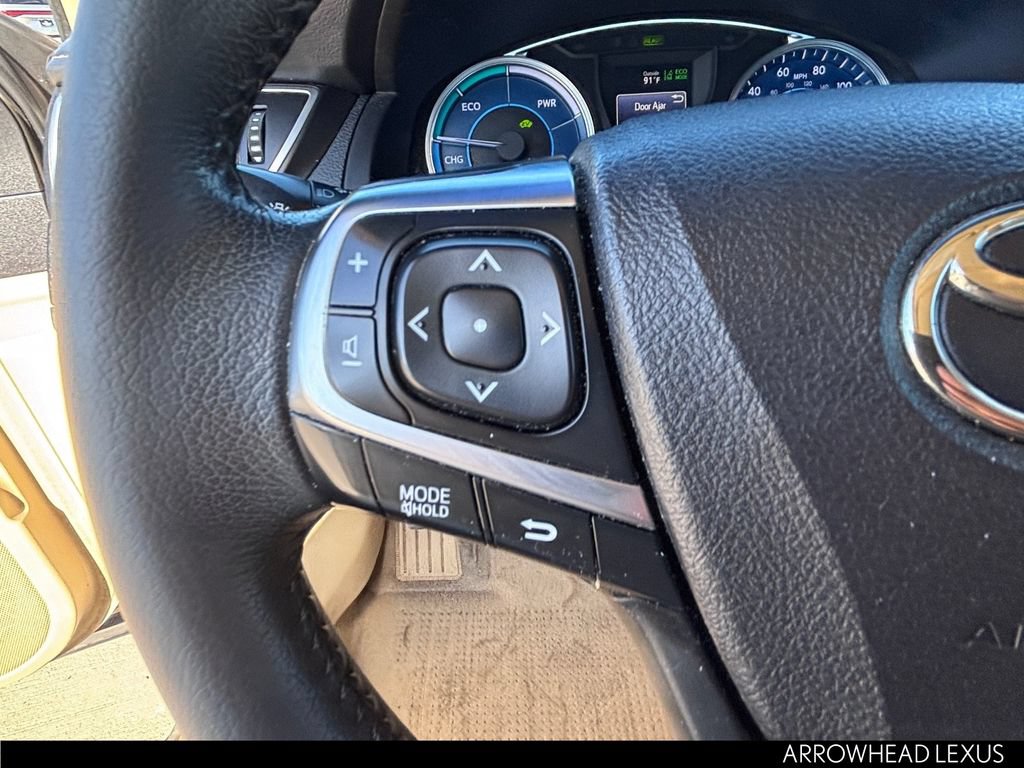 Used 2015 Toyota Camry XLE w/ Moonroof Package FWD image 22