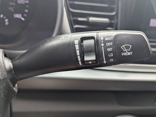 Used 2022 Kia Rio S image 28