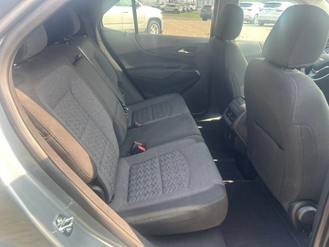 Used 2023 Chevrolet Equinox LT AWD/4WD image 22