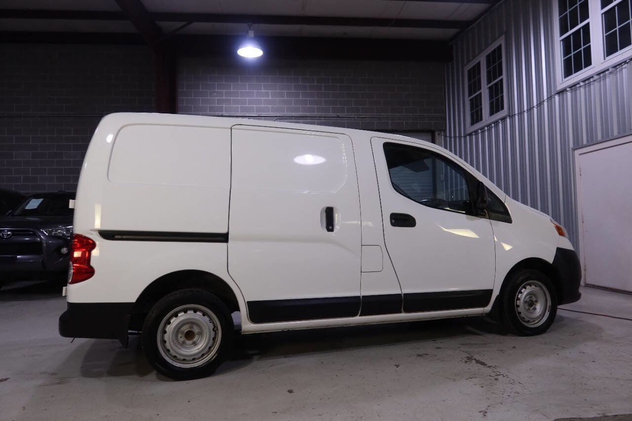 Used 2017 Nissan NV200 S w/ Back Door Glass Package FWD image 6