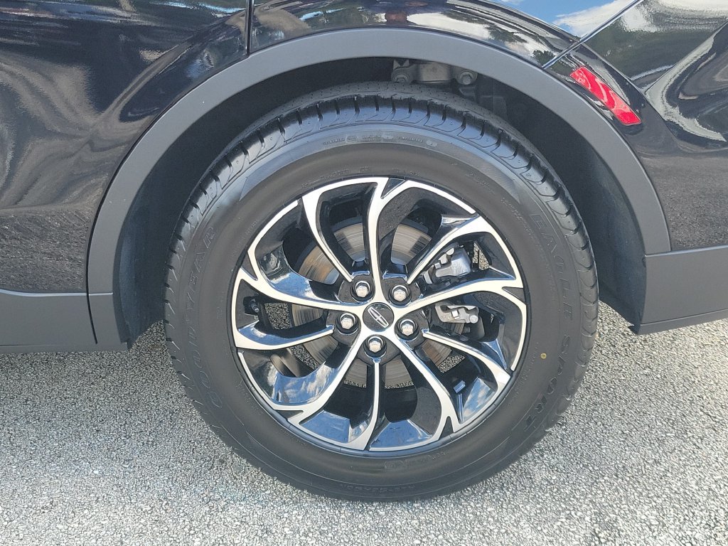 Certified 2024 Lincoln Nautilus Premier w/ Equipment Group 102A AWD/4WD image 5