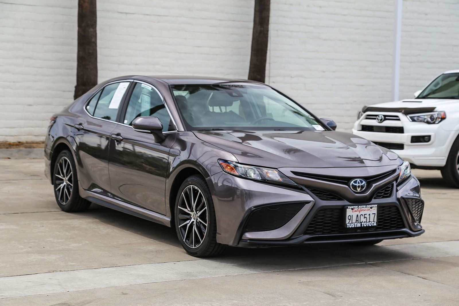 Certified 2024 Toyota Camry SE w/ Blackout Package (TMS) FWD image 3