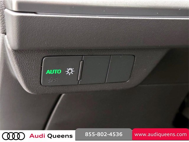 Used 2024 Audi Q4 e-tron Premium Plus image 23