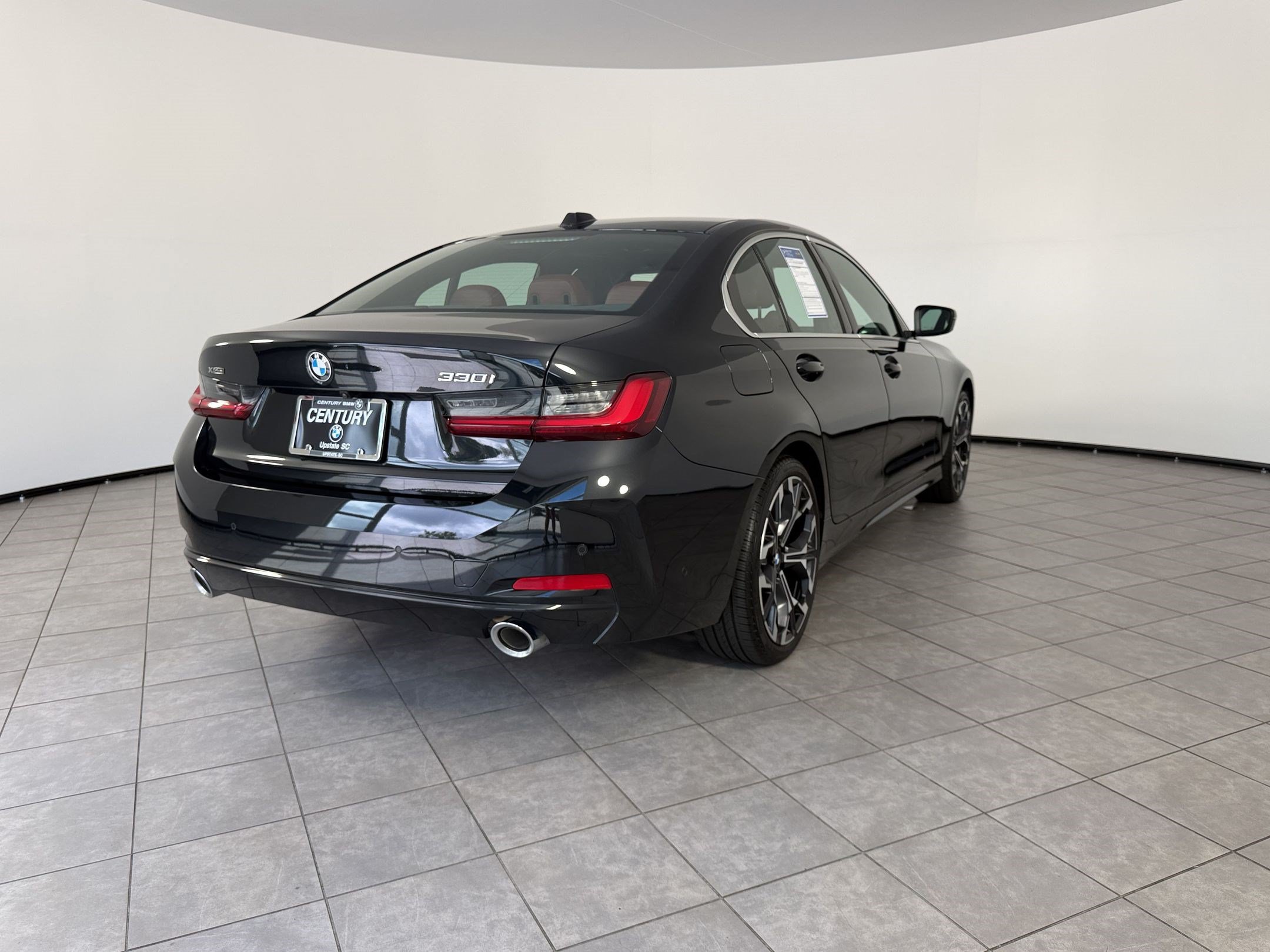 Certified 2026 BMW 330i xDrive Sedan AWD/4WD image 9