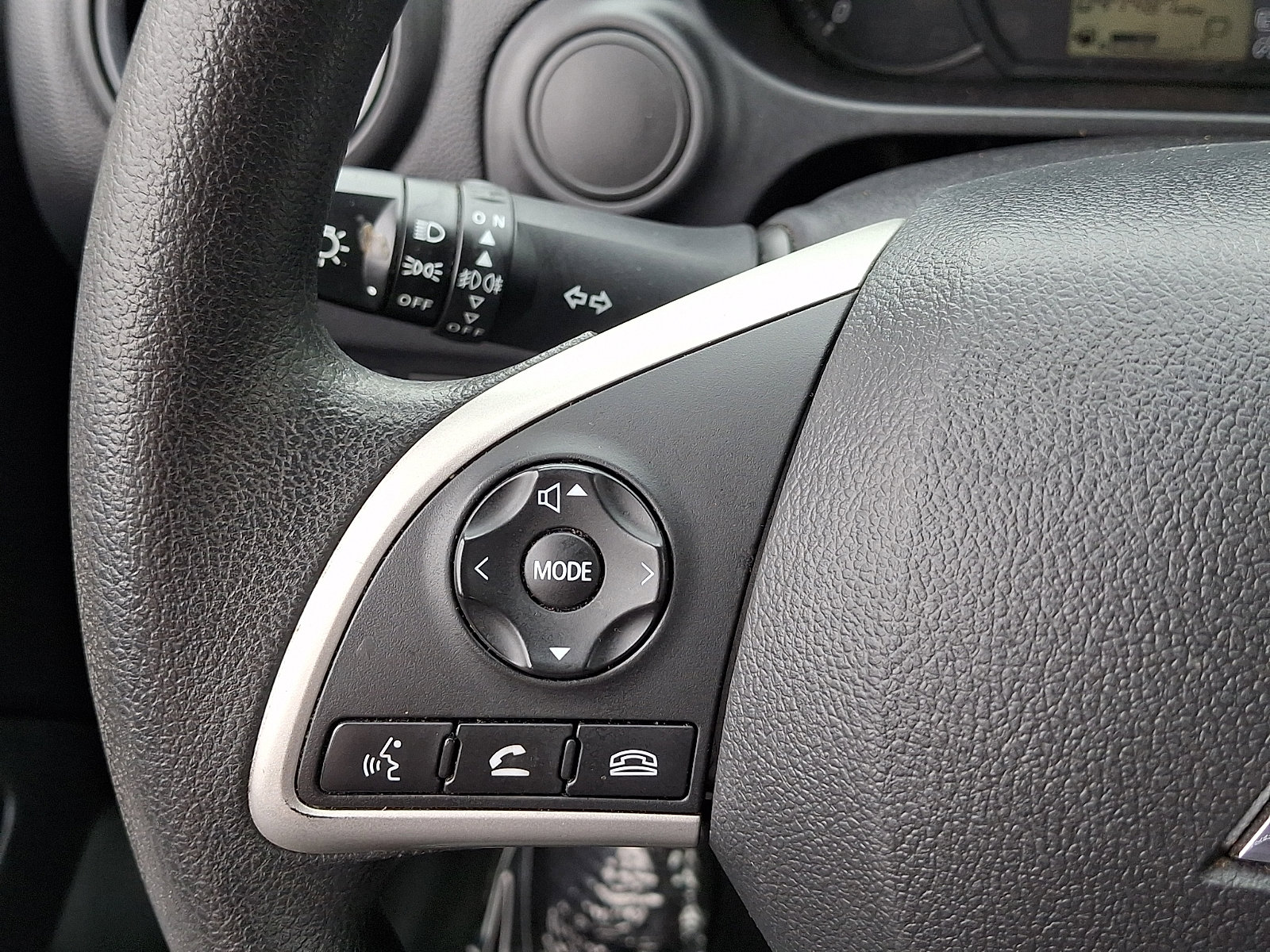 Used 2024 Mitsubishi Mirage ES image 21