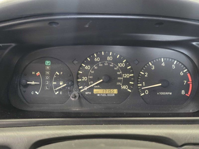 Used 2001 Toyota Camry LE FWD image 9