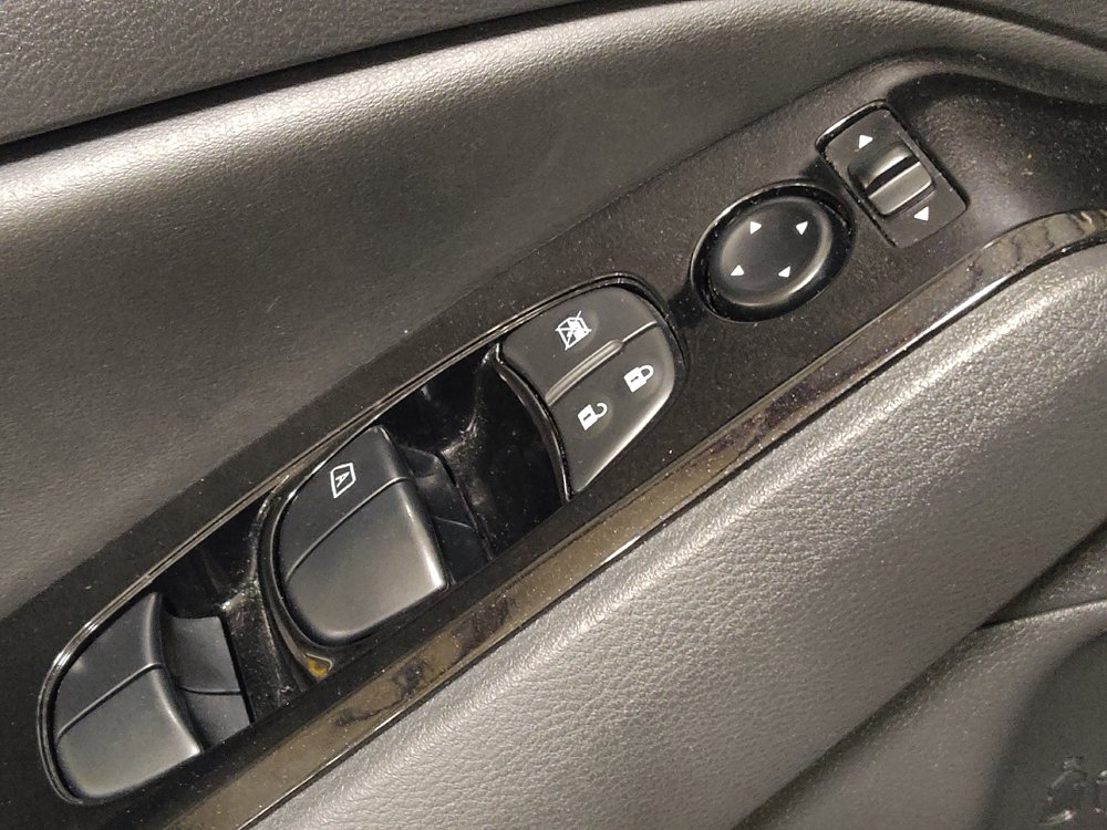 Used 2024 Nissan Altima 2.5 SR FWD image 27