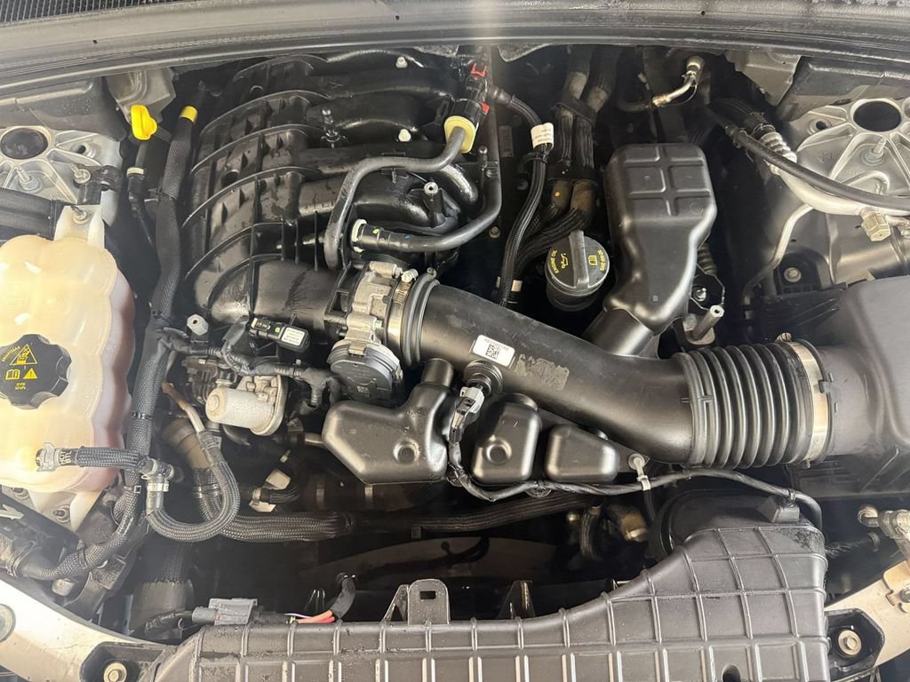 Used 2023 Jeep Grand Cherokee Altitude AWD/4WD image 32
