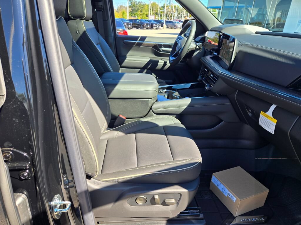 New 2026 Chevrolet Tahoe Premier AWD/4WD image 4