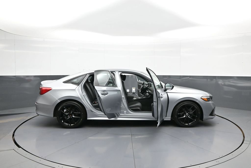 Used 2023 Honda Civic Sport image 41