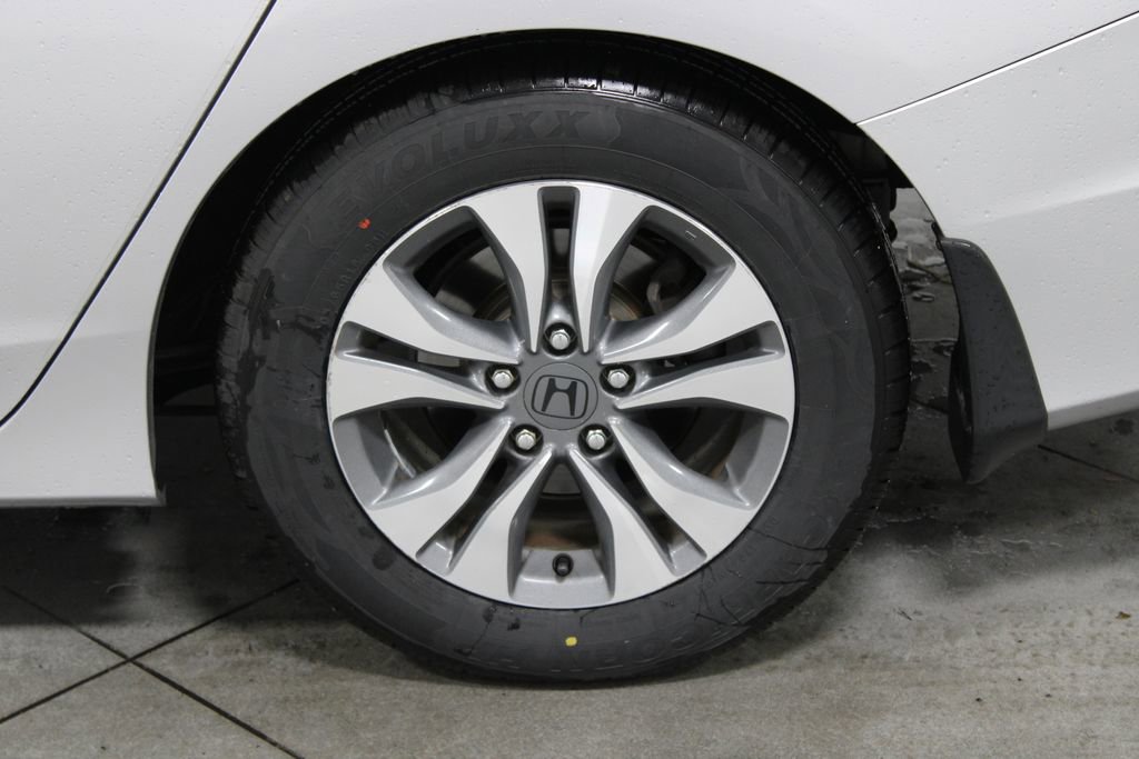 Used 2013 Honda Accord LX image 16