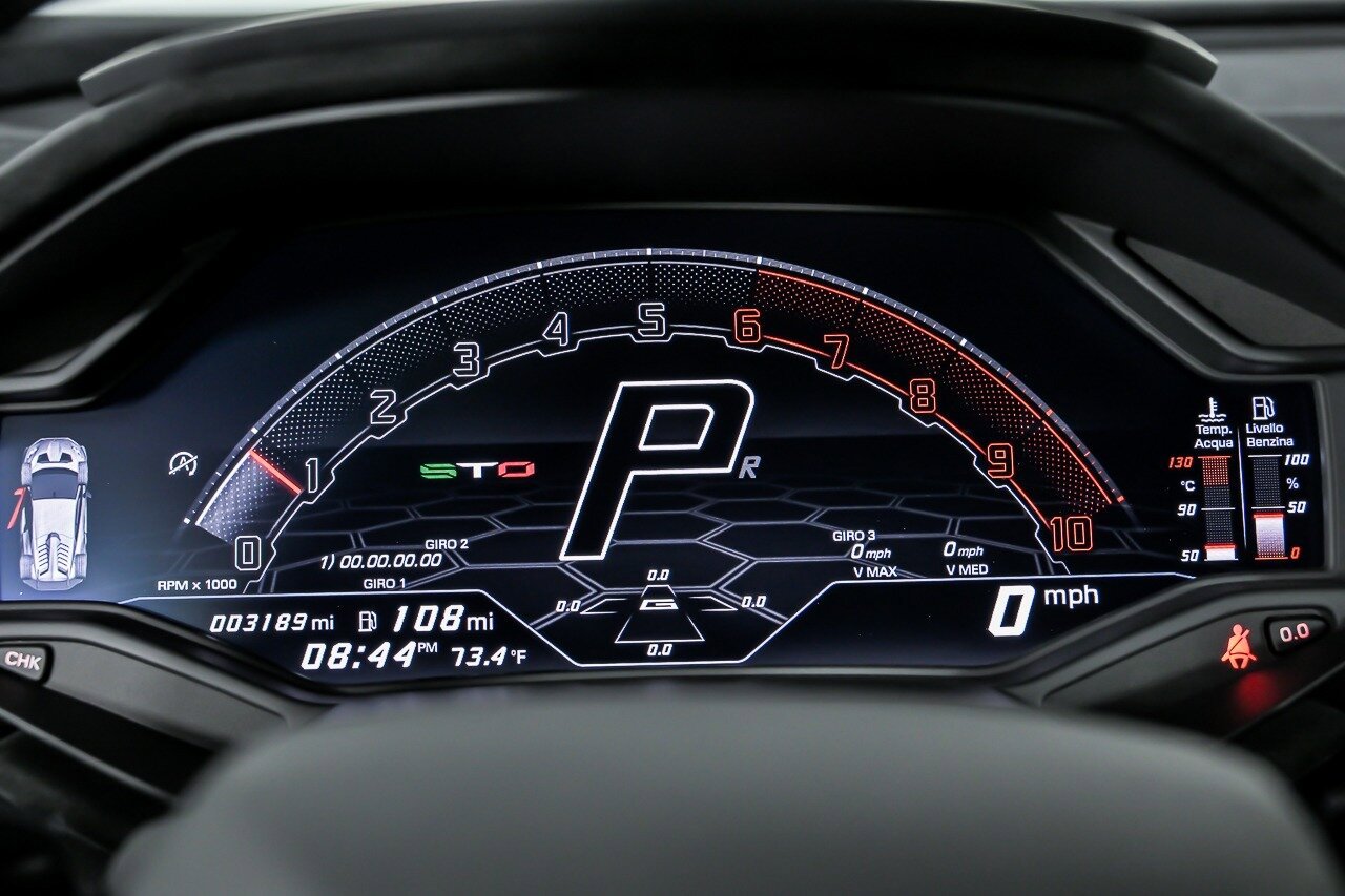 Used 2022 Lamborghini Huracan STO RWD image 26