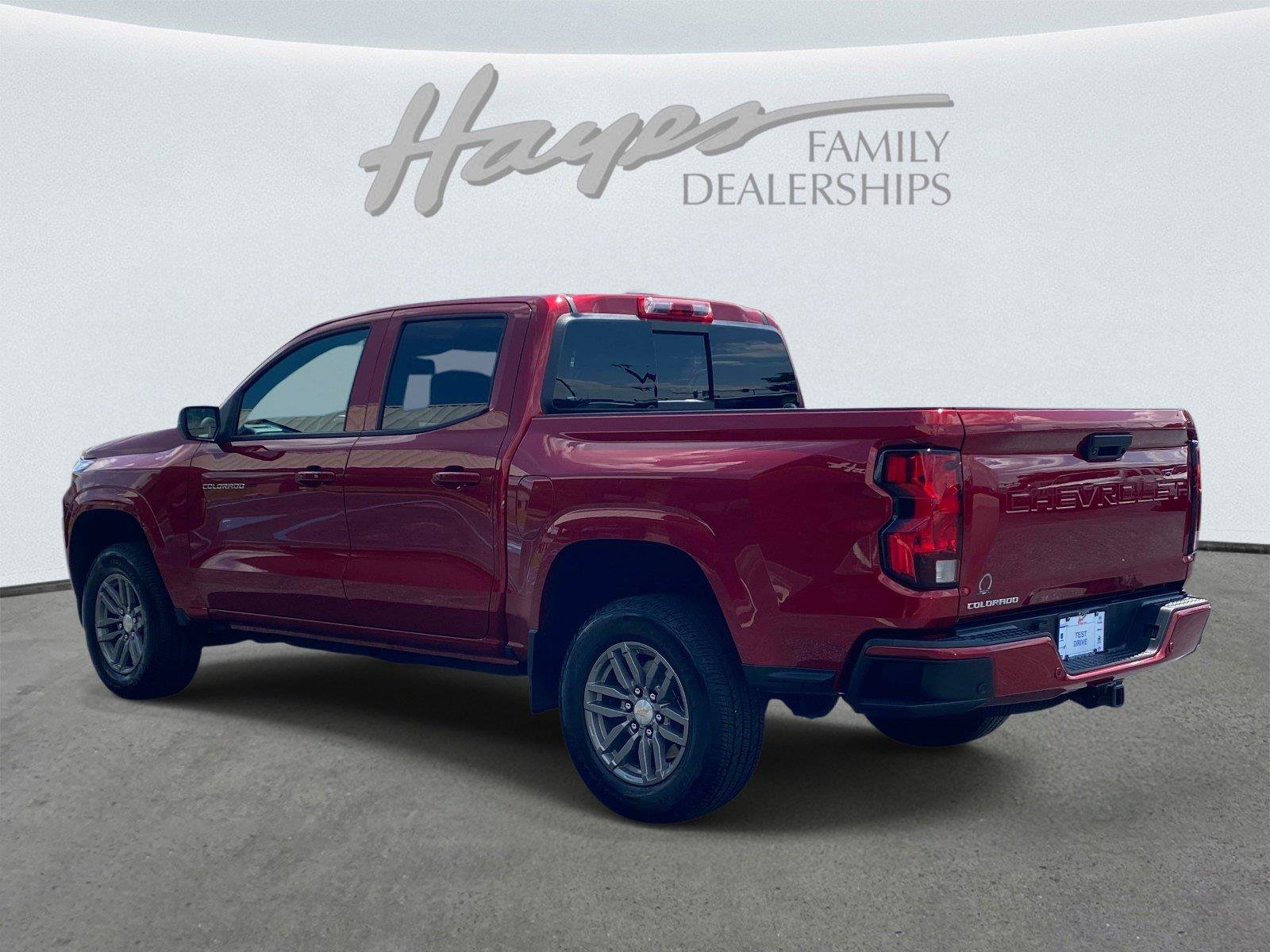 Used 2025 Chevrolet Colorado LT w/ Advanced Trailering Package RWD image 7