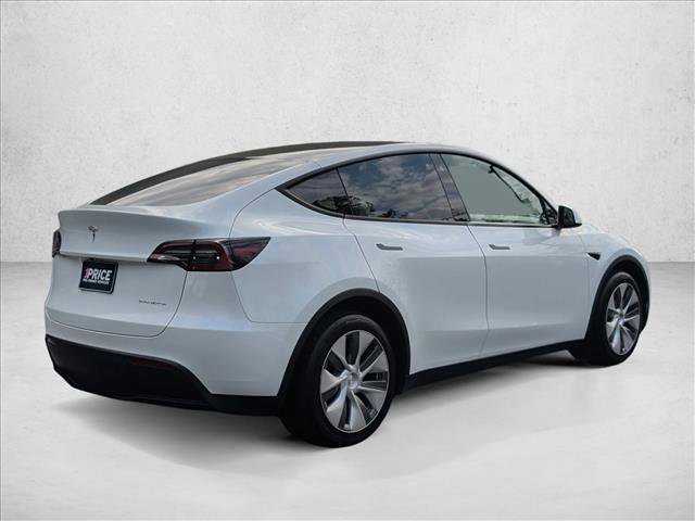 Used 2023 Tesla Model Y Long Range image 5