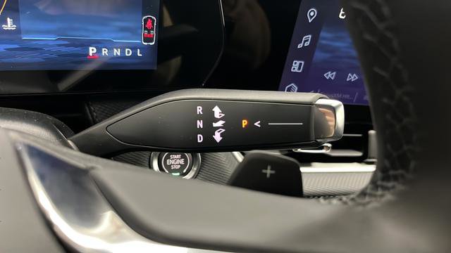 New 2026 Chevrolet Equinox LT w/ Convenience Package II image 18