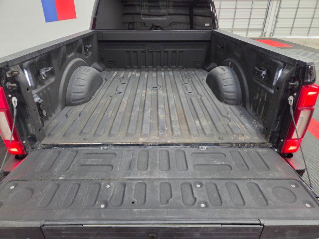 Used 2020 Ford F350 Limited image 30