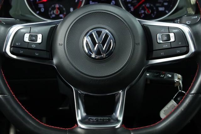 Used 2019 Volkswagen Golf 4-Door image 13