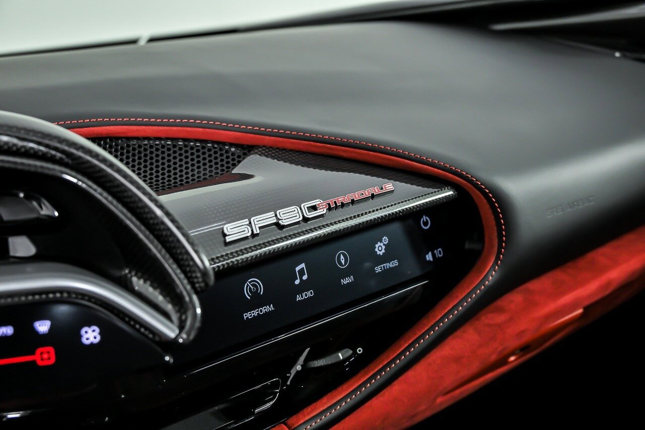 Used 2023 Ferrari SF90 Stradale AWD/4WD image 31