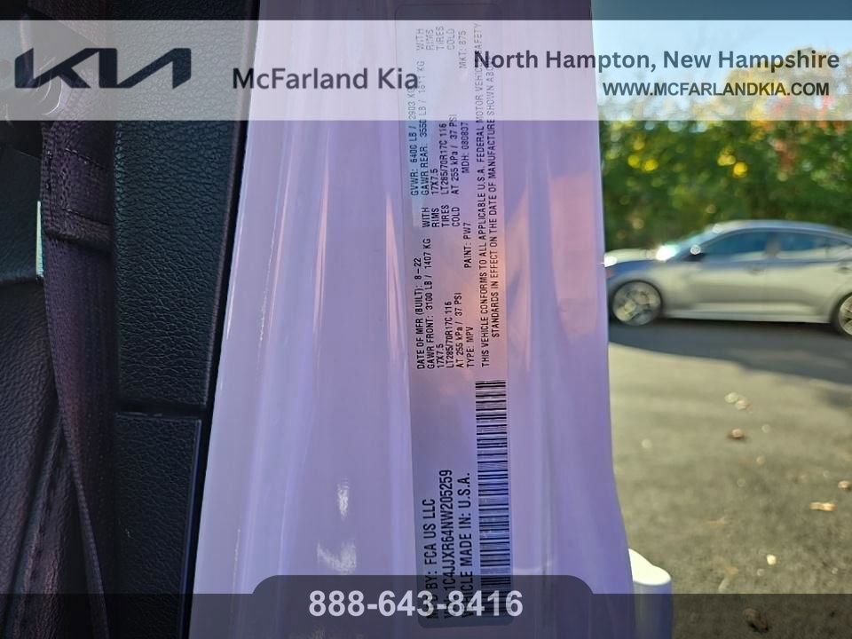 Used 2022 Jeep Wrangler Unlimited Rubicon 4xe w/ Cold Weather Group image 33