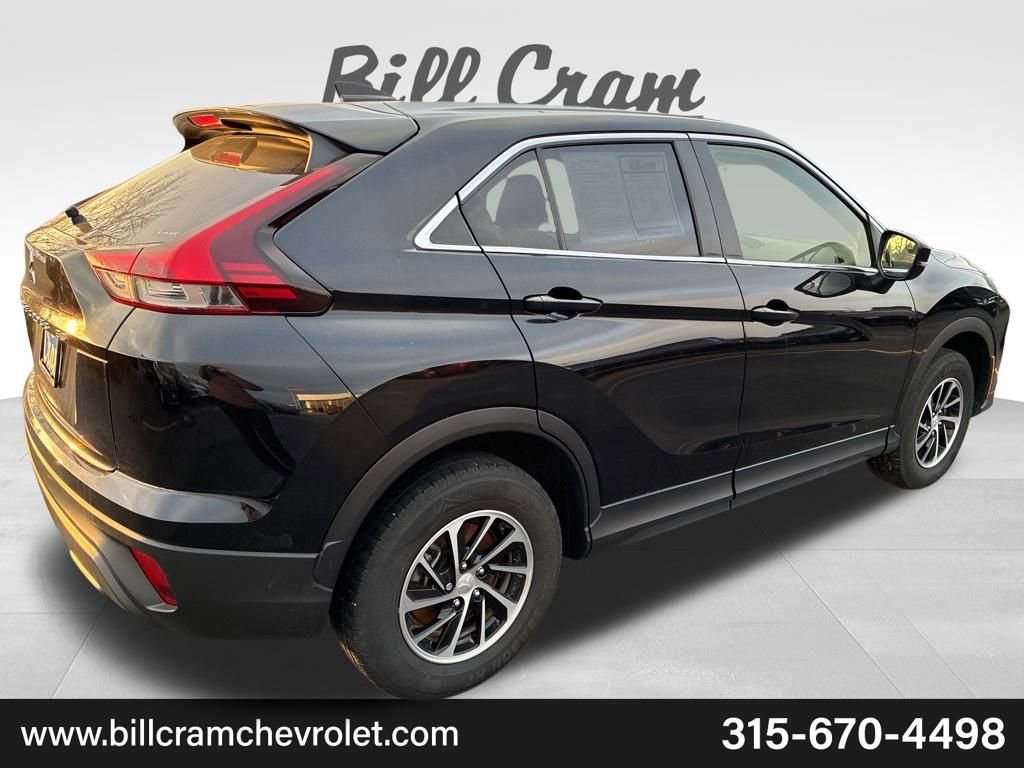 Used 2022 Mitsubishi Eclipse Cross ES image 3
