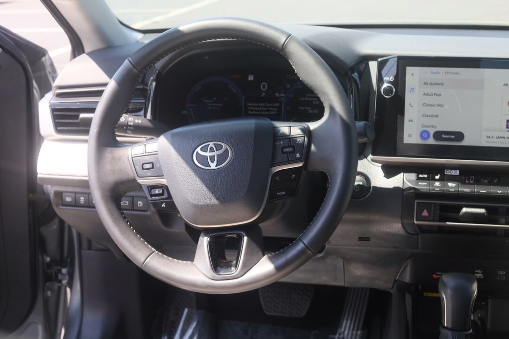 Used 2026 Toyota Corolla LE AWD/4WD image 27