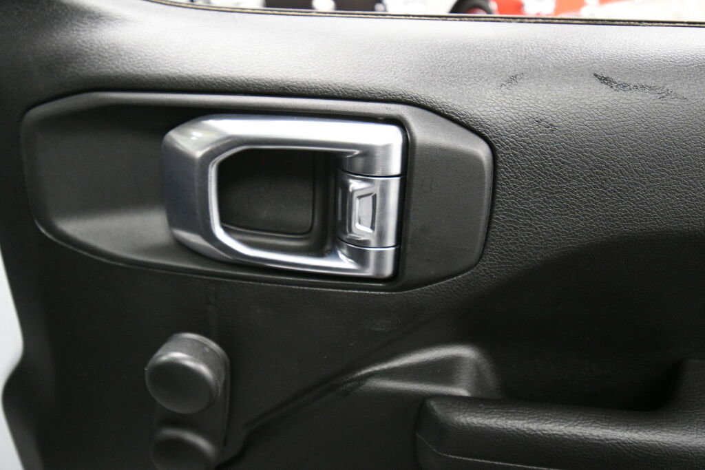 Used 2022 Jeep Wrangler Sport AWD/4WD image 22