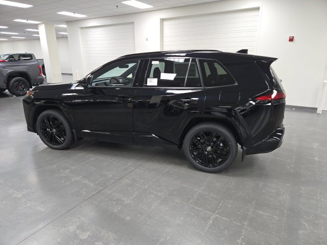 New 2026 Toyota RAV4 XSE AWD/4WD image 3