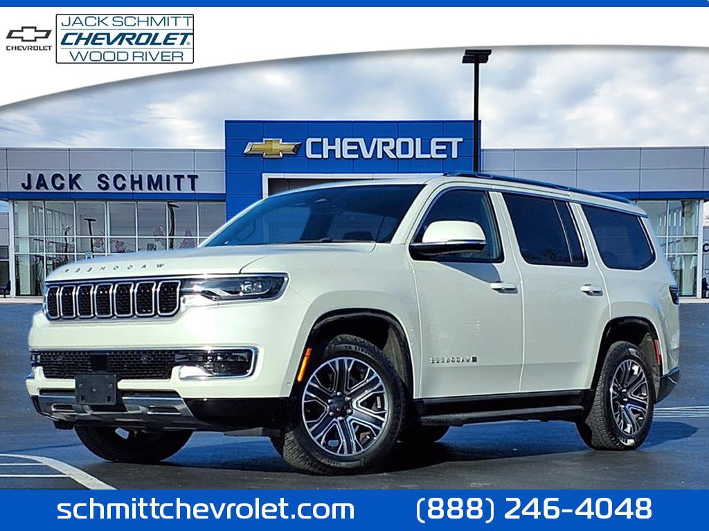 Used 2022 Jeep Wagoneer Series III w/ Rear Seat Video Group 1